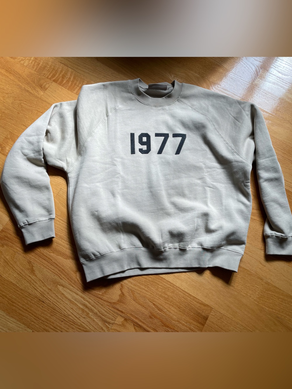 Essentials 1977 Crewneck Sweatshirt in Light Beige